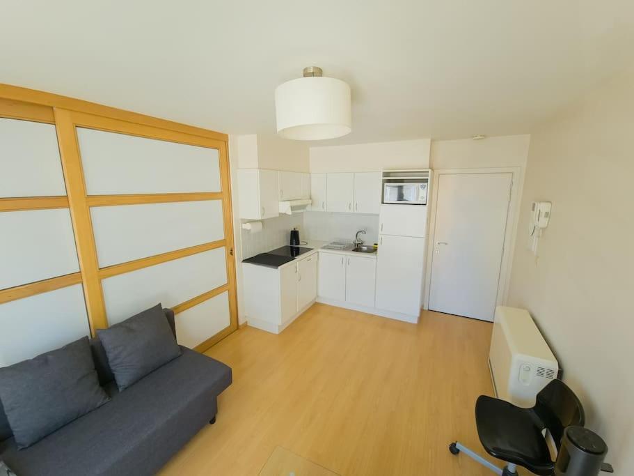 Cozy Studio With Pool Close To The Sea 奥斯滕德 外观 照片