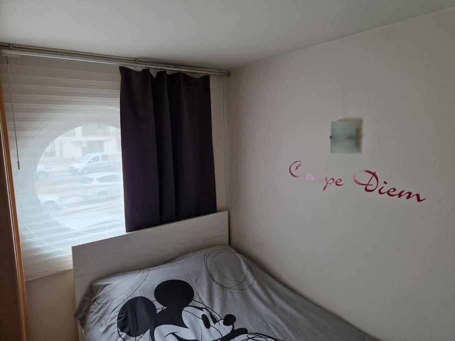 Cozy Studio With Pool Close To The Sea 奥斯滕德 外观 照片